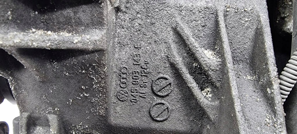 Двигун стійку  1.4 tdi bnm skoda fabia 1 Зі Шроту