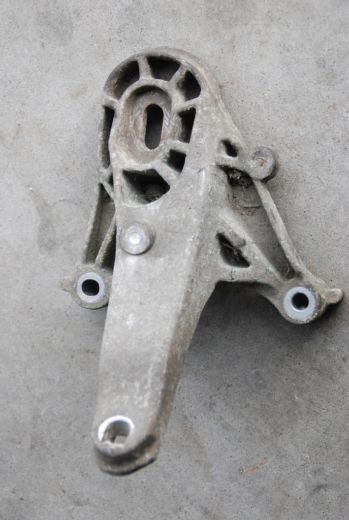 фото №2, Кронштейн подушка двигателя mini countryman r60 1.6 d