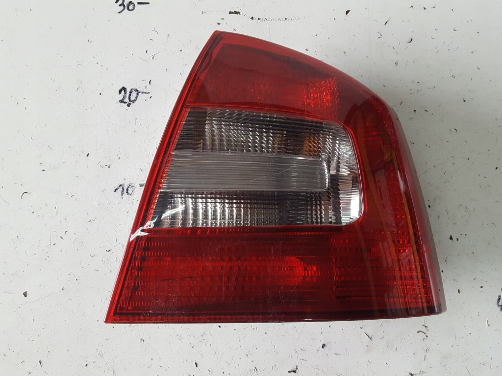 фото №1, Skoda octavia 2 ii lift 08-12r hb лампа правая задняя