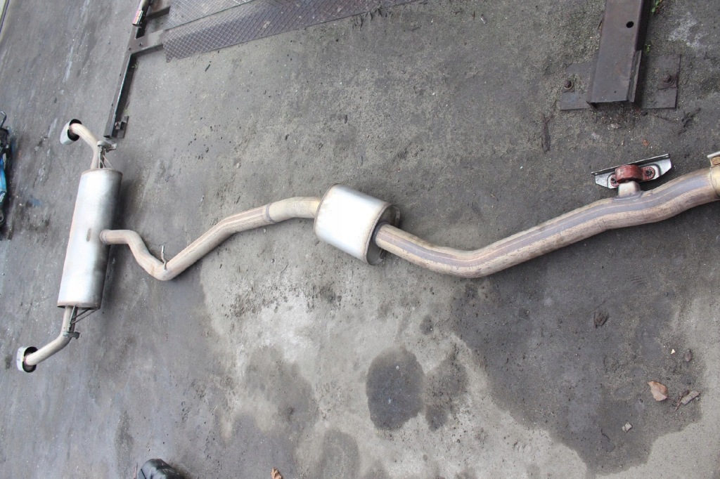 фото №1, Гасник вихлоп bmw x5 e70 2007 3,0d