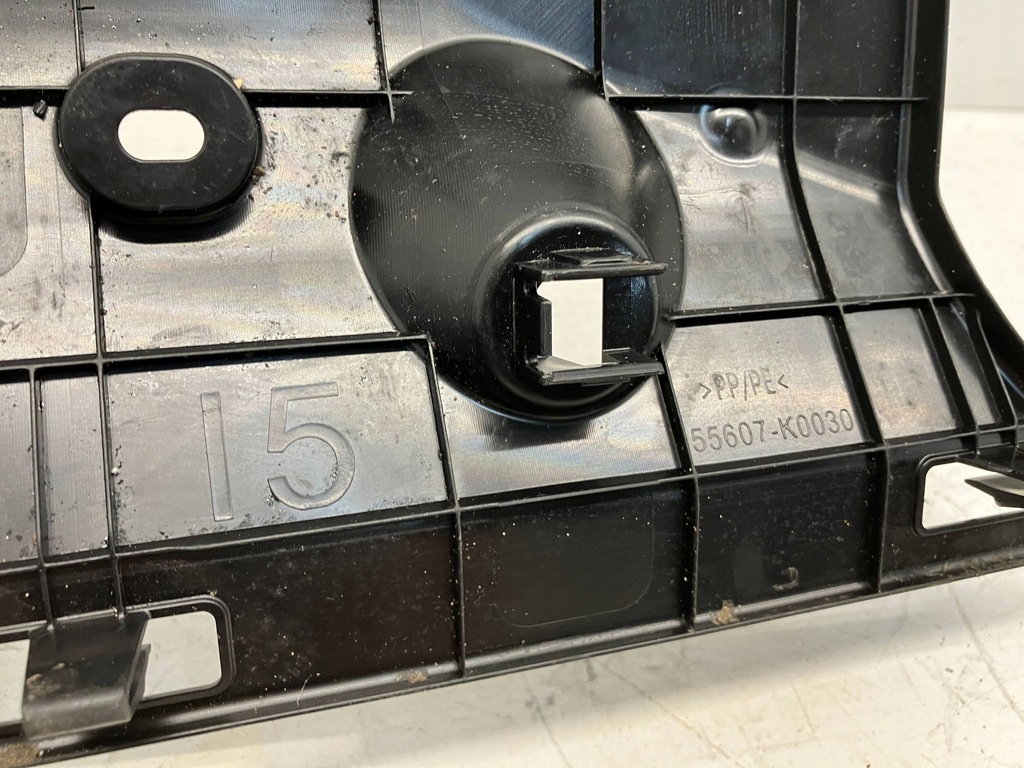 фото №6, Yaris cross защита панели консоли нижняя правая