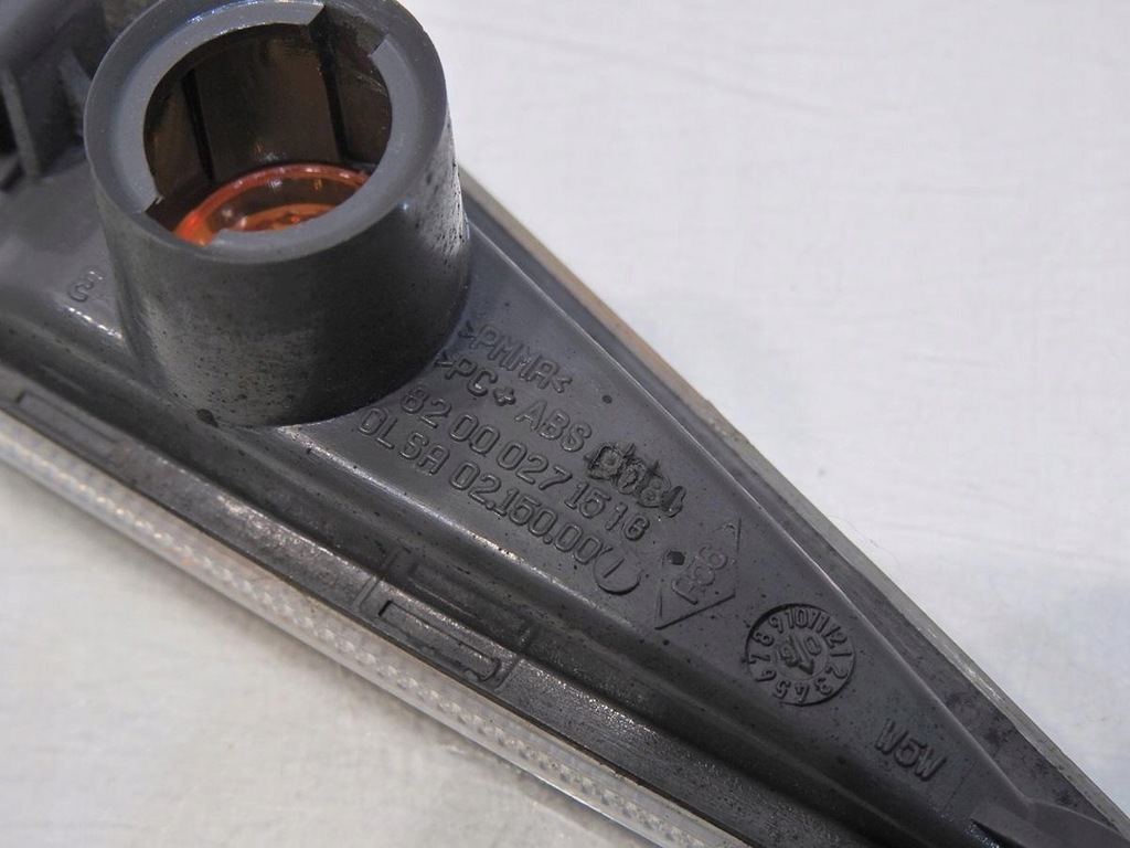 фото №7, Поворотник крила правий scenic ii