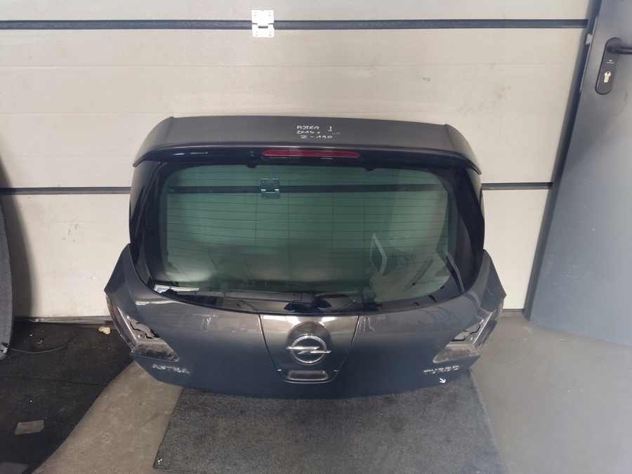 фото №1, Opel astra j lift крышка багажника z190