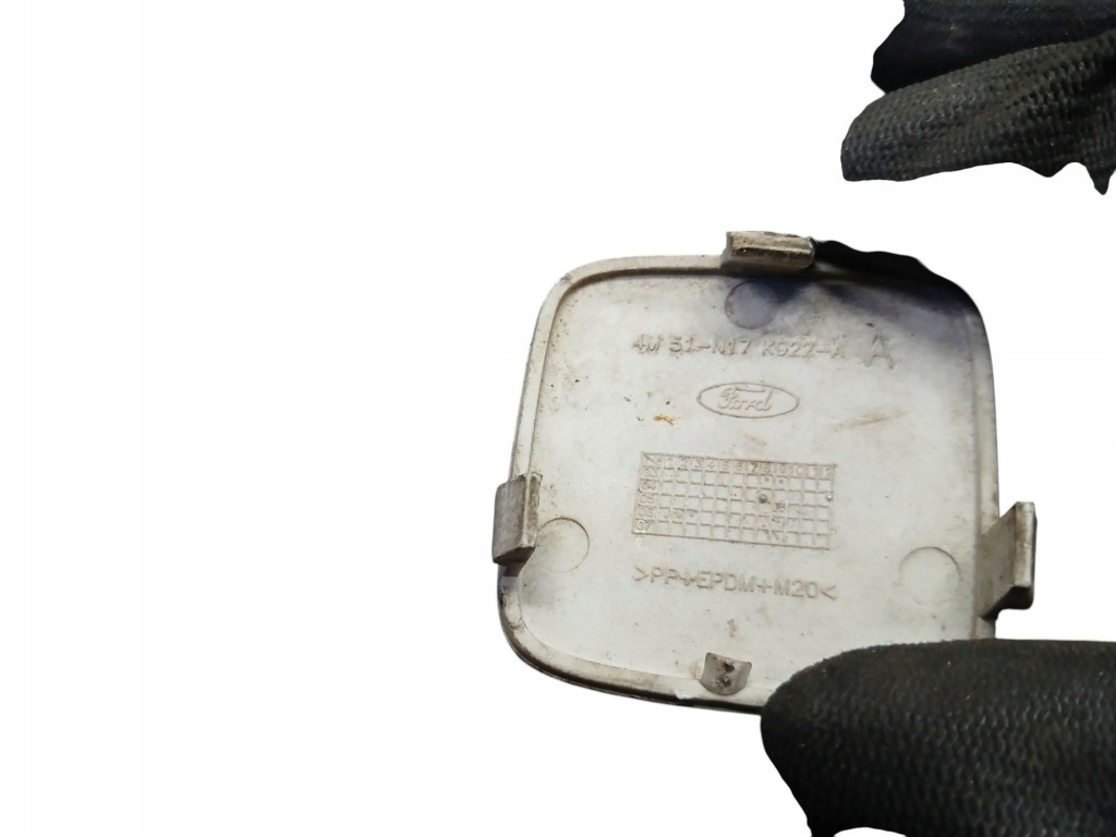 фото №7, Ford focus c-max 2005 заглушка фаркоп буксировочный бампера заднего