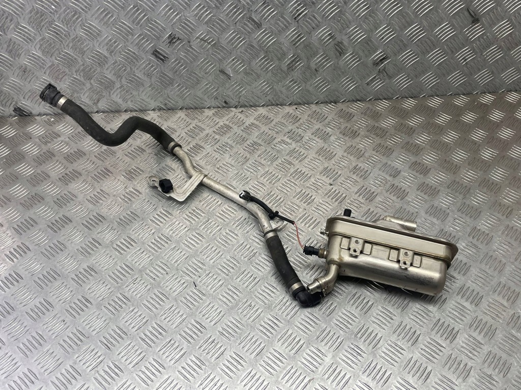 Купити Bmw оригінальний номер 5a49d76 6820399 3' g20 радіатор акумулятор акумулятора