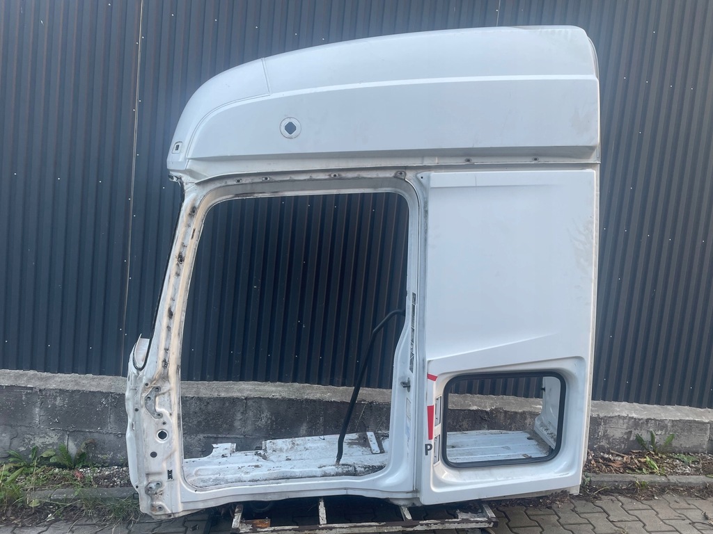 фото №9, Mercedes actros mp4 mp5 кабіна bok обшивка чверть кабіни чверть stream