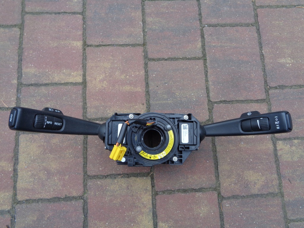 фото №1, Перемикач важіль стрічка подушка безпеки volvo s60 ii