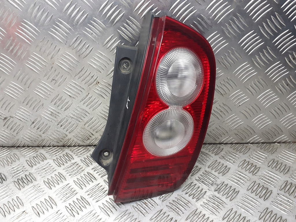 фото №1, Лампа правая задняя nissan micra k12