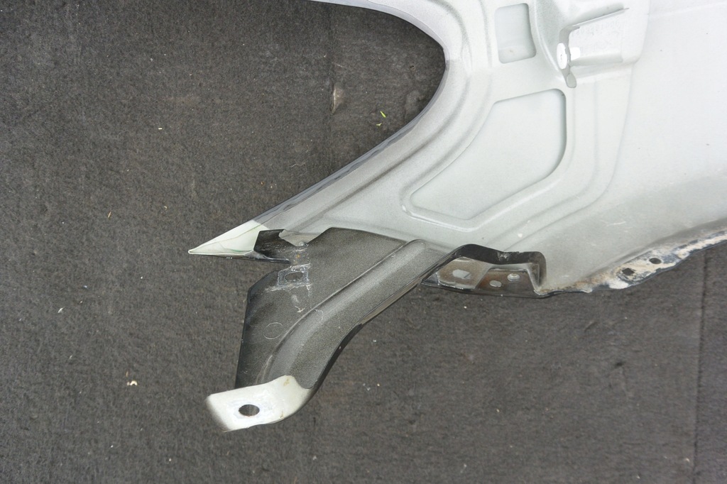 фото №12, Крыло правый перед передний оригинал чёрный tesla y model y