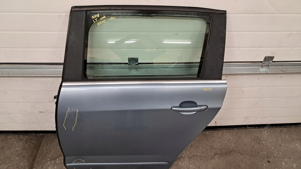 фото №10, Peugeot 5008 дверь левый задняя 2010 повреждённые