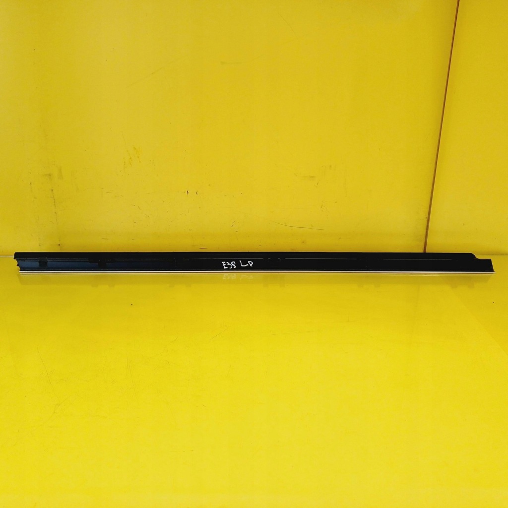 Молдинг уплотнитель левый перед bmw 5 e39 51218185815 nr48 Цена