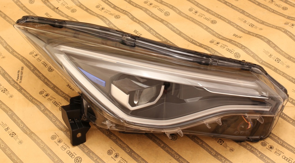 фото №1, Renault zoe fl lift 19+ лампа перед full led pure