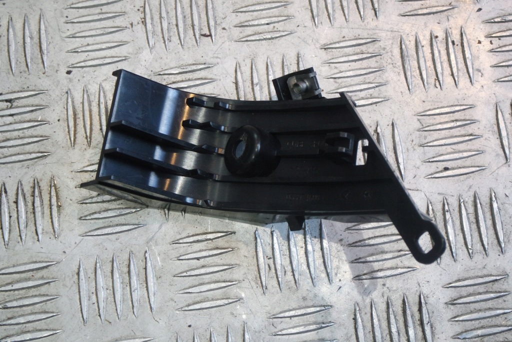 Купить Защита кронштейн пластик ferrari portofino 889746 2 3