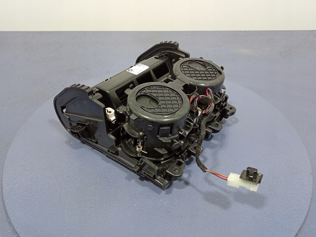 фото №7, Bmw x3 g01 f97 бардачок туннель кронштейн na кружки uk 5a010b7