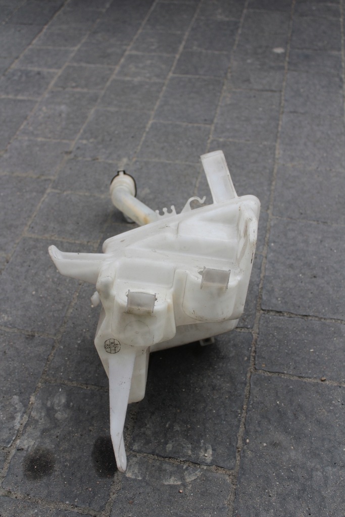 фото №6, Toyota auris i бачок жидкость омывателя 85942-12010