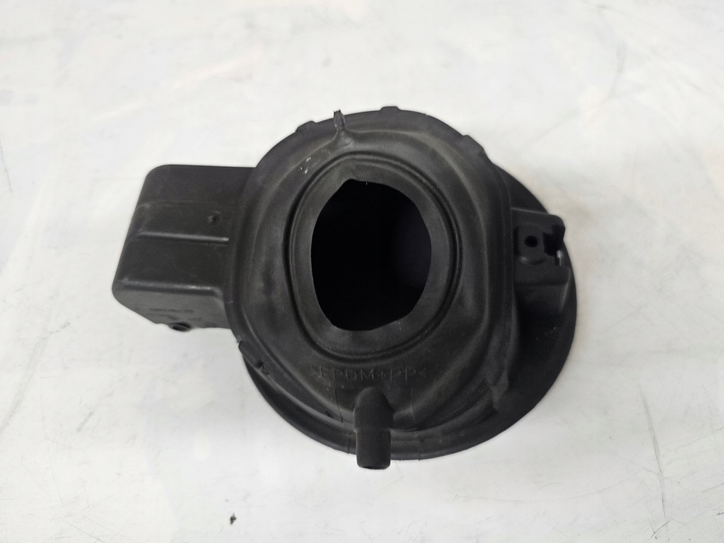 фото №8, Skoda fabia i кришка заливної пального 6y6809857b