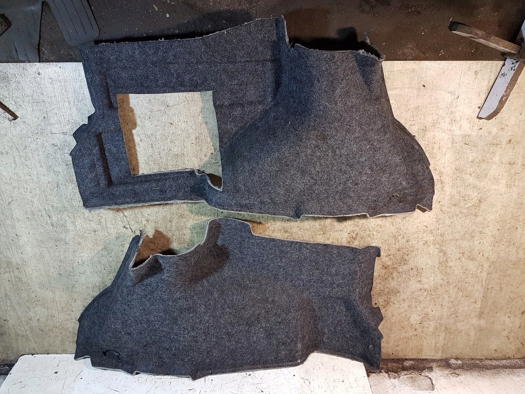 фото №1, Оббивка багажника задня пара mondeo mk3 lift