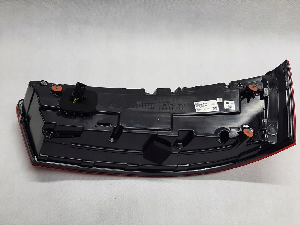 фото №15, Audi q7 sq7 лампи задня matrix 4m0945093e 4m0945094e