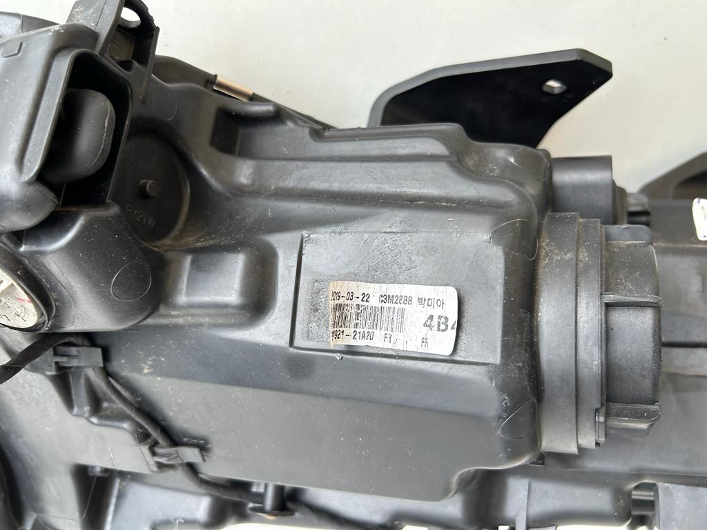 фото №7, Mitsubishi outlander iii lift лампа правая оригинал