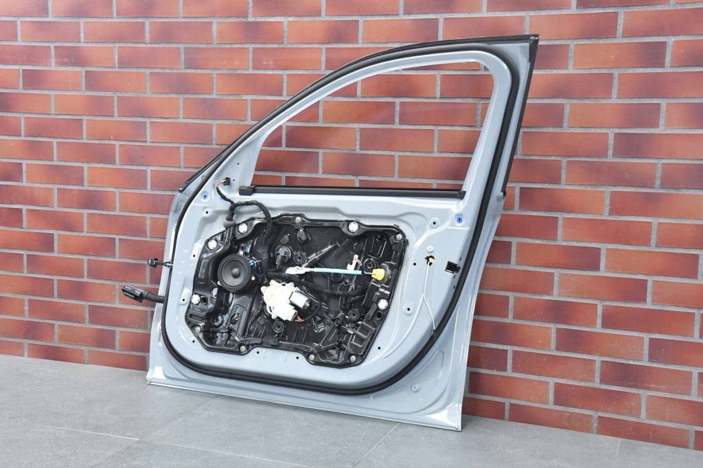 Дверь правое перед передние bmw 3 g20 g21 m3 g80 g81 c4p brooklyn grau Недорого