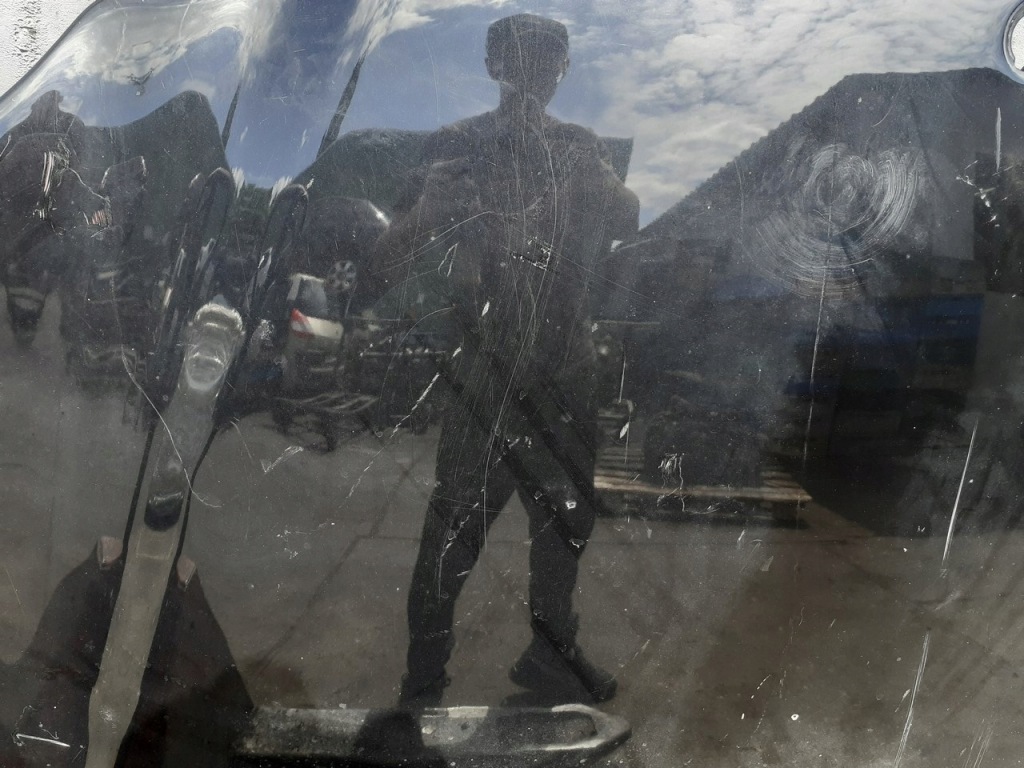 фото №2, Капот mercedes w203 197u