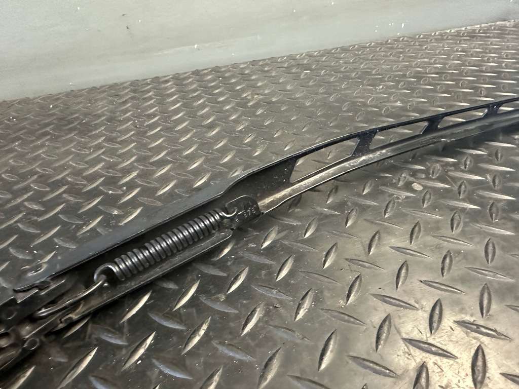 фото №7, Важіль двірники ліва audi a8 d4 4.2 tdi cds eu 4h1955407a