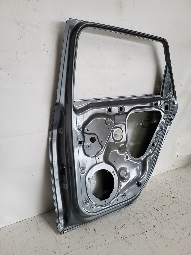 фото №10, Двері праве задня задні seta leon iii kombi 5f9 12-