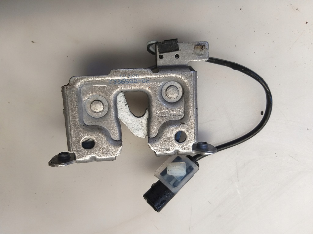 фото №1, Замок капот bmw x3 f25 x4 f26 2010-2018