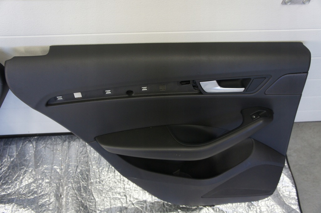 фото №6, Оббивка двері обшивки audi q5 przed liftem