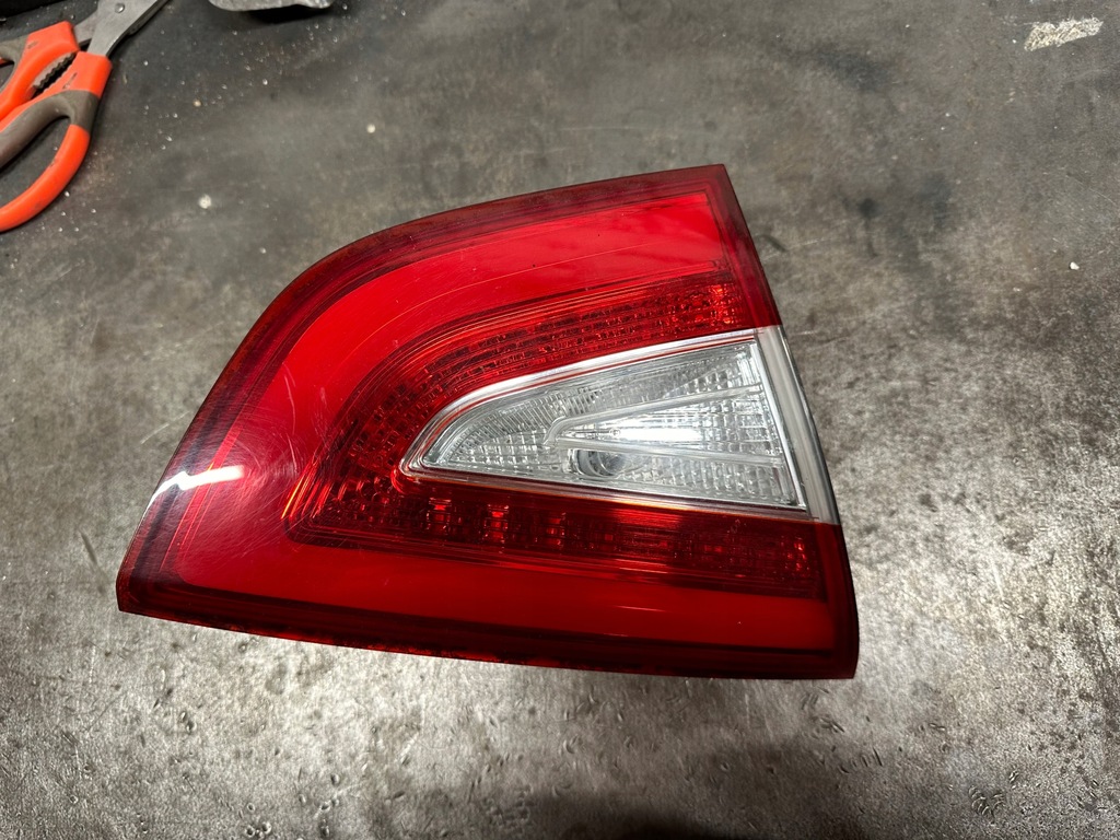 фото №1, Лампа левый задняя led w крышка hyundai ix35 lift