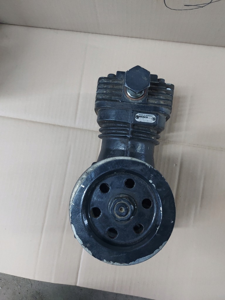 Компрессор воздуха 4111418450 new holland t7 185 2014r Оригинал