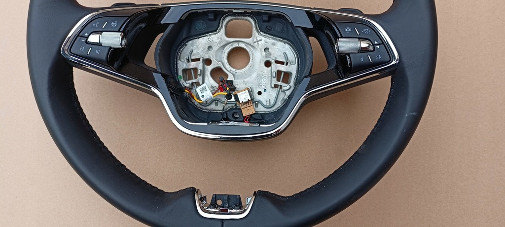 фото №6, Повітропровід skoda octavia iv 20-22r dsg 5e3419093ap