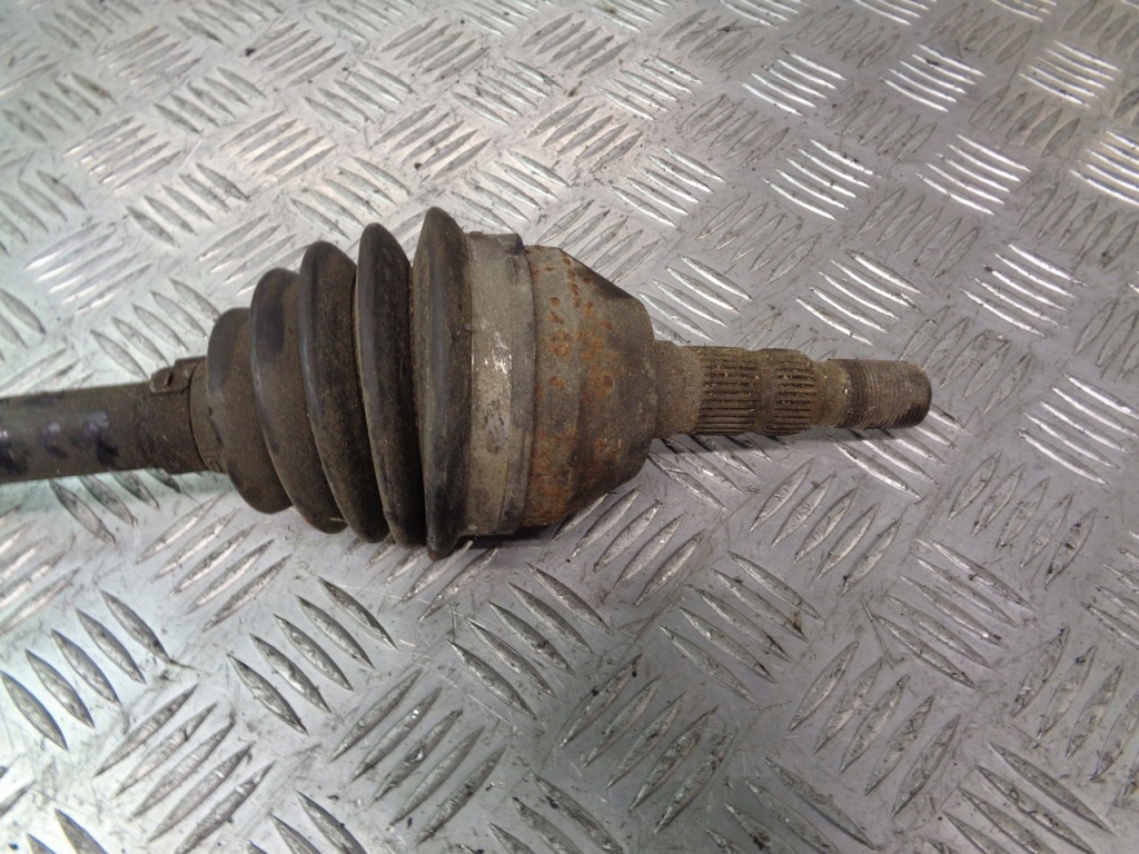 фото №2, Półośka привідний вал права передня opel zafira b 1.6