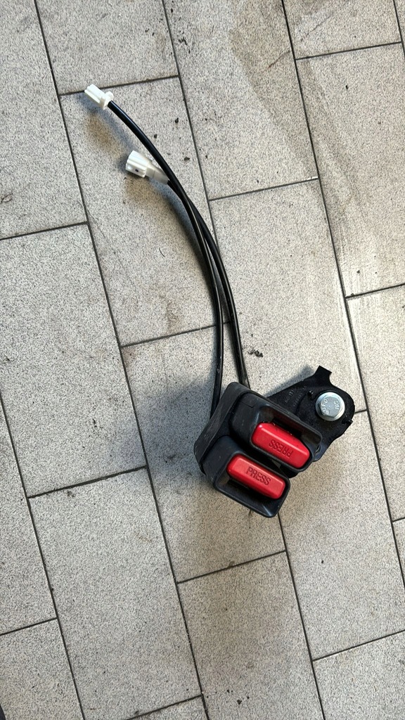 фото №1, Кліпса поперечина задня кронштейн renault kadjar