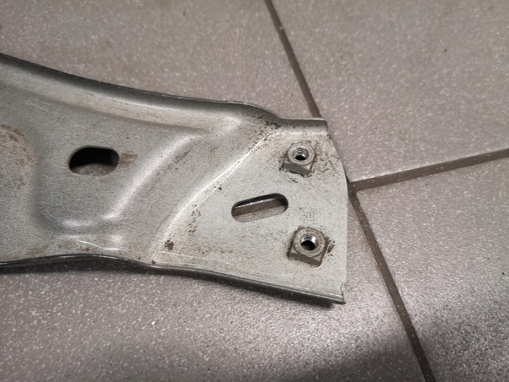 фото №5, Кронштейн кронштейн крыла vw passat 3c0821142