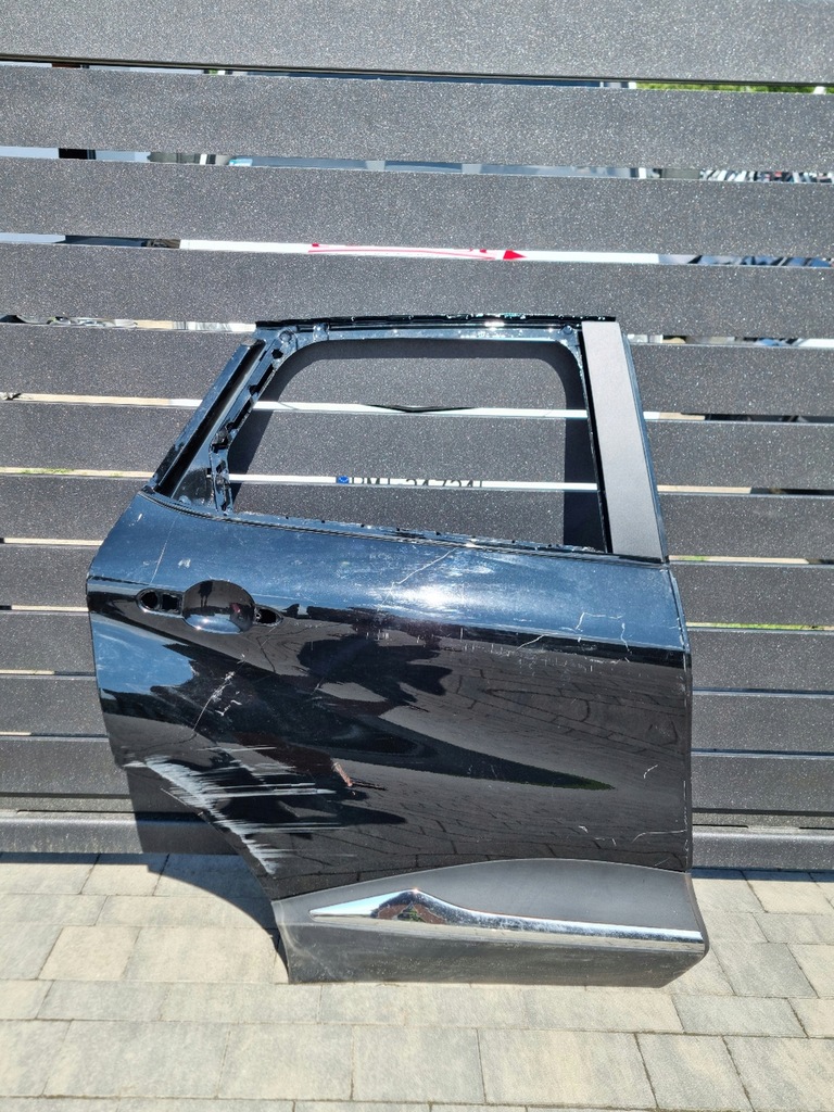 фото №1, Renault captur дверь правое задние задняя 822165443r