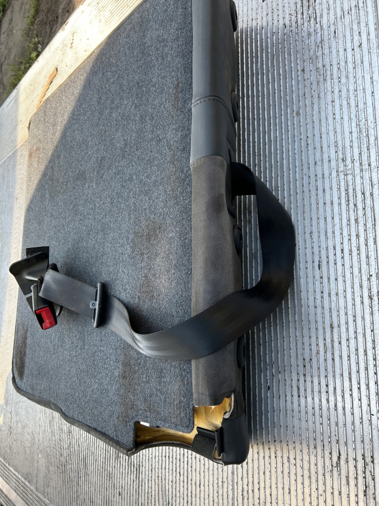 фото №11, Сидіння заднє сидіння спинка задня праве alcantara audi a4 b6 sedan