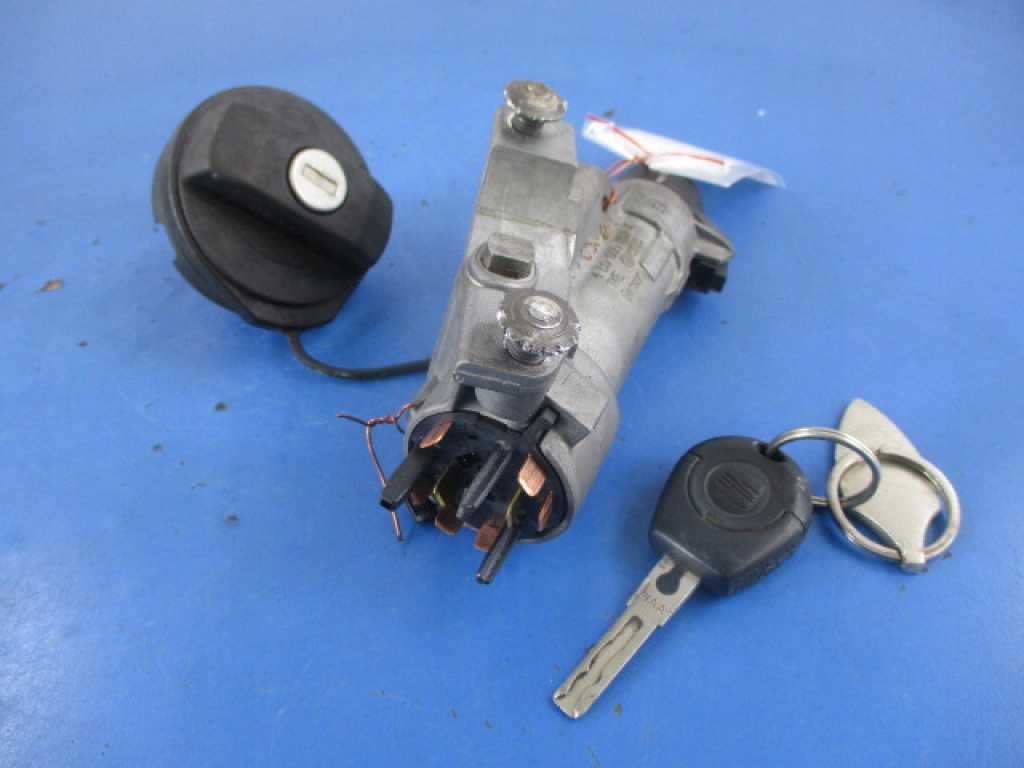 фото №6, Seat ibiza iii 6l замок запалювання 4b0905851c імобілайзер +кришка заливної пального