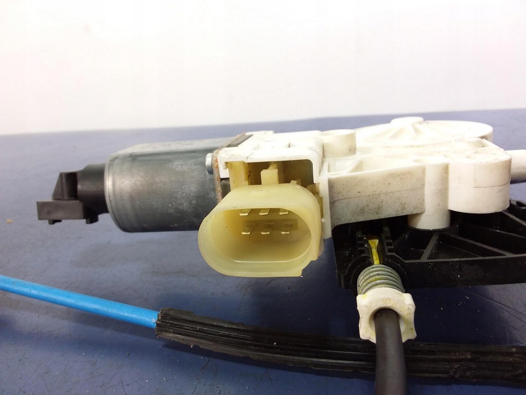 фото №4, Bmw 4 f36 подъемник стекло перед левый 7326327