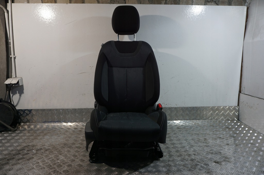 фото №1, Сидіння правий перед europa citroen c4 ii 10-