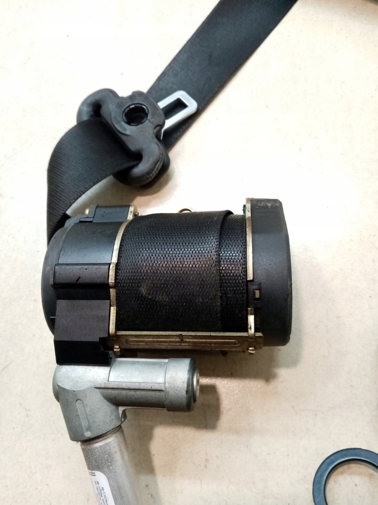 фото №8, Pas безопасности левый перед w168 1.7 cdi