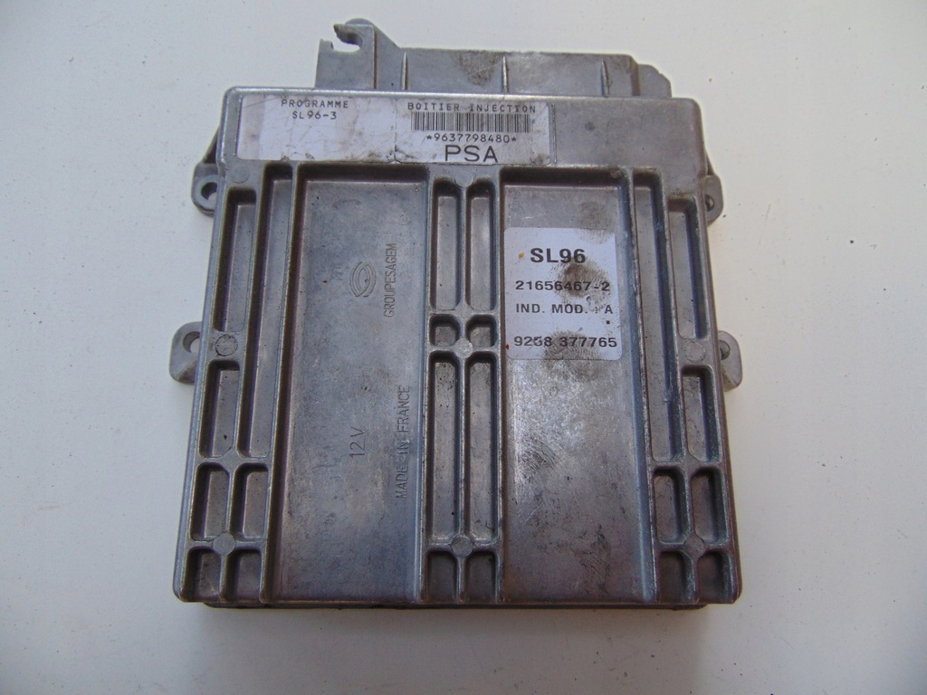 фото №1, Бортовой компьютер sagem 9637798480 sl96-3