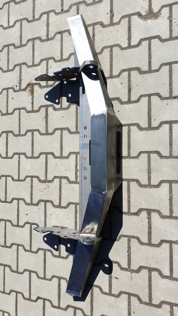 Бампер стальной off-road перед jeep cherokee xj Недорого