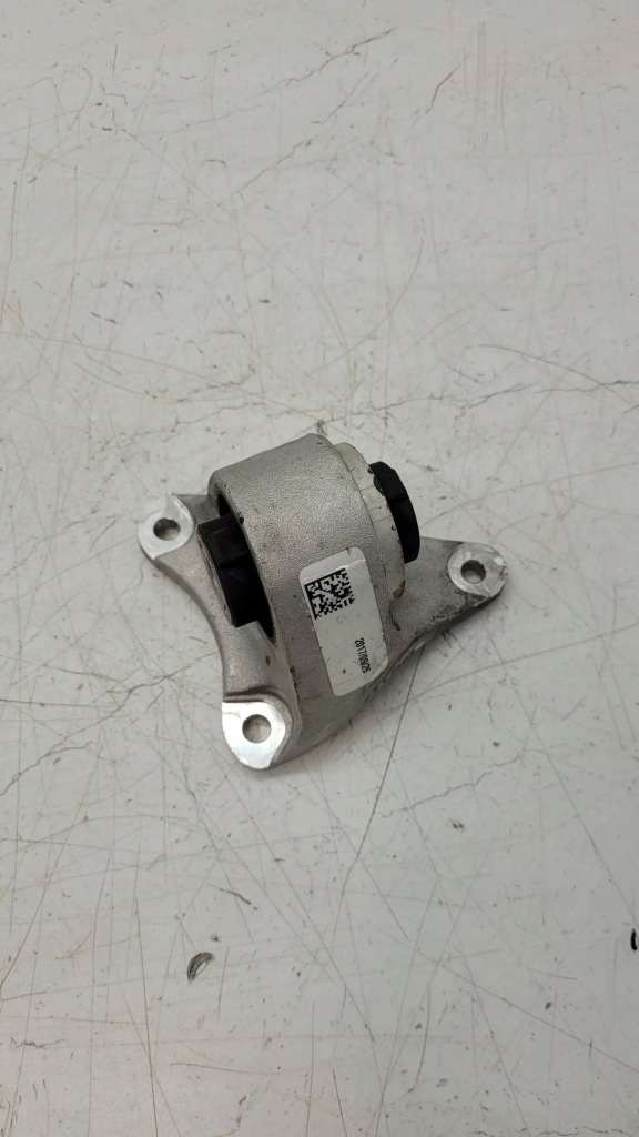 Купити Кронштейн двигуна tesla model s 7117hd