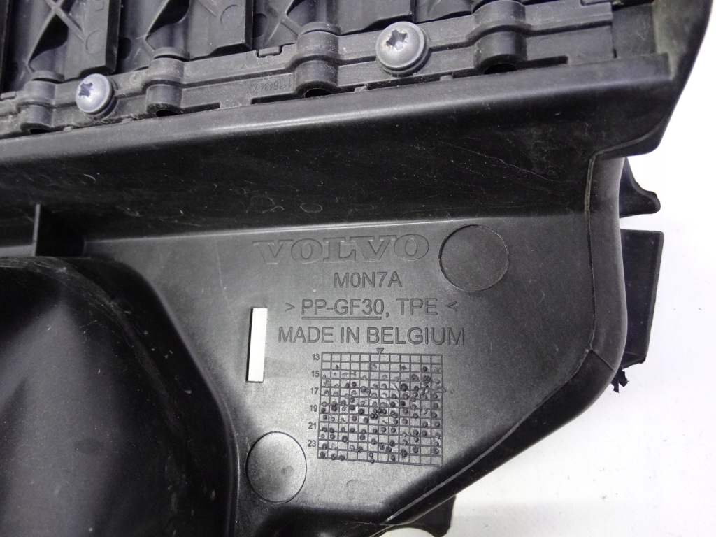 Volvo xc90 ii 2015+ шторка воздуховод воздуха жалюзи нижняя 31455461 Цена