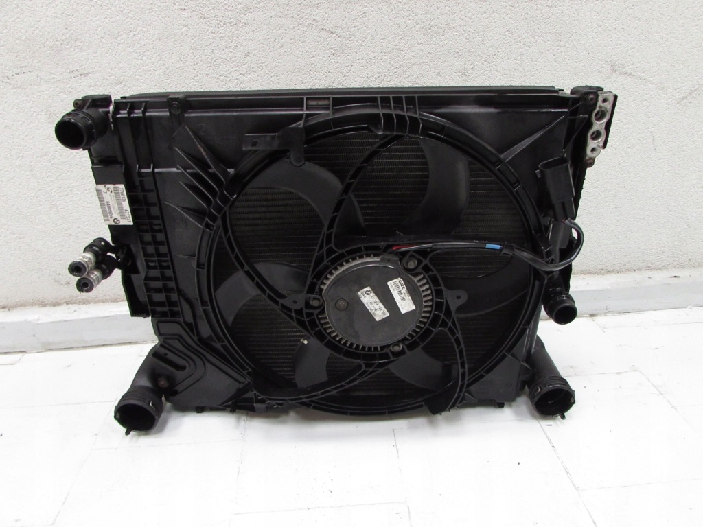 фото №5, Bmw x3 e83 2.0 d 06-10 радиатор вентилятор корпус 6732-6925702 7788136