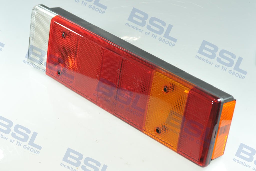 Купити Hella 2vp 007 323-021 лампа задня комбінована