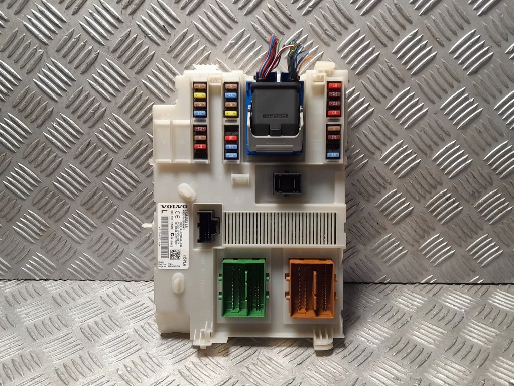 фото №1, Volvo s60 ii модуль коробка bsi 31384933ab