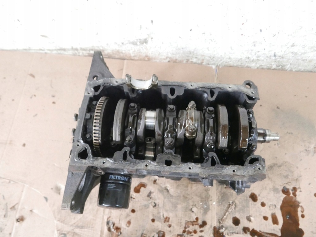 фото №9, Dół двигателя блок wał поршни opel astra h iii 1.6 16v z16xep