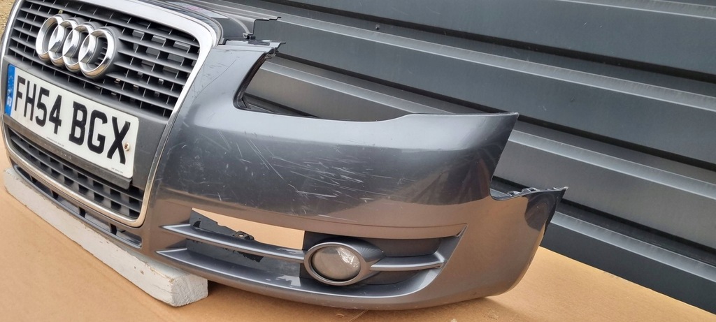 фото №7, Audi a4 b7 2004- бампер перед оригинал h169